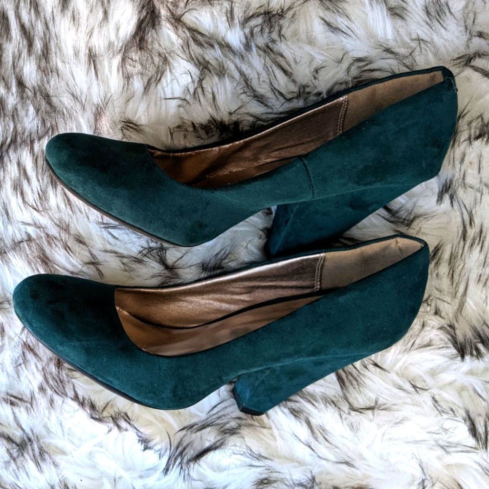 Qupid green wedges